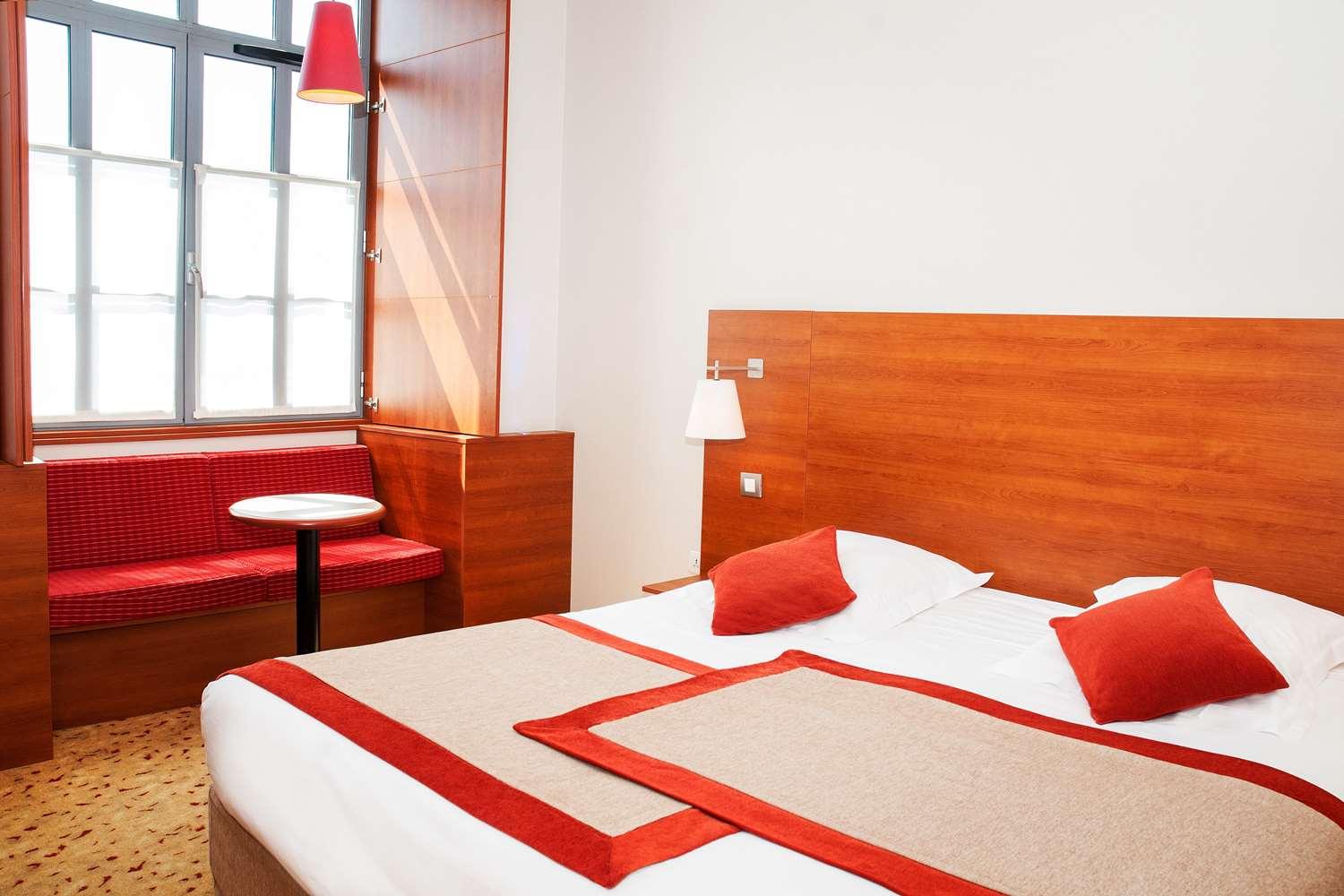 Best Western Plus Hotel Colbert Châteauroux Exteriör bild