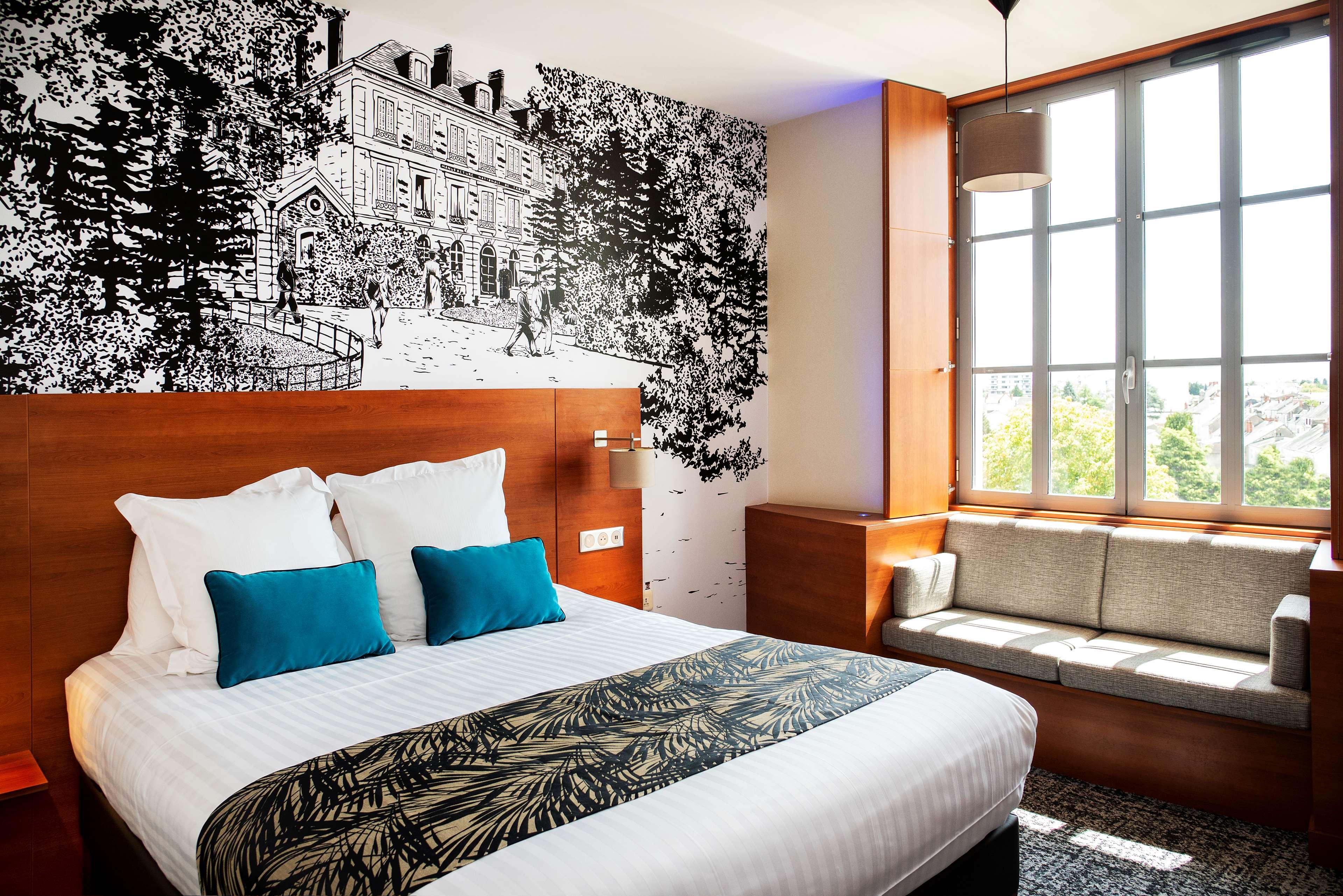 Best Western Plus Hotel Colbert Châteauroux Exteriör bild